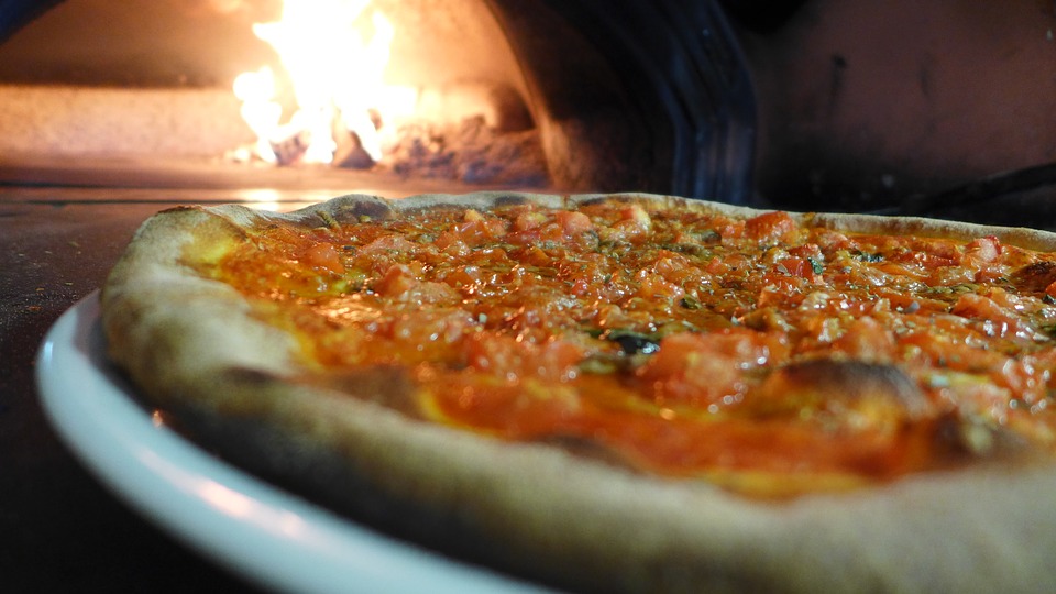 Les secrets d'une pâte à pizza maison croustillante et savoureuse